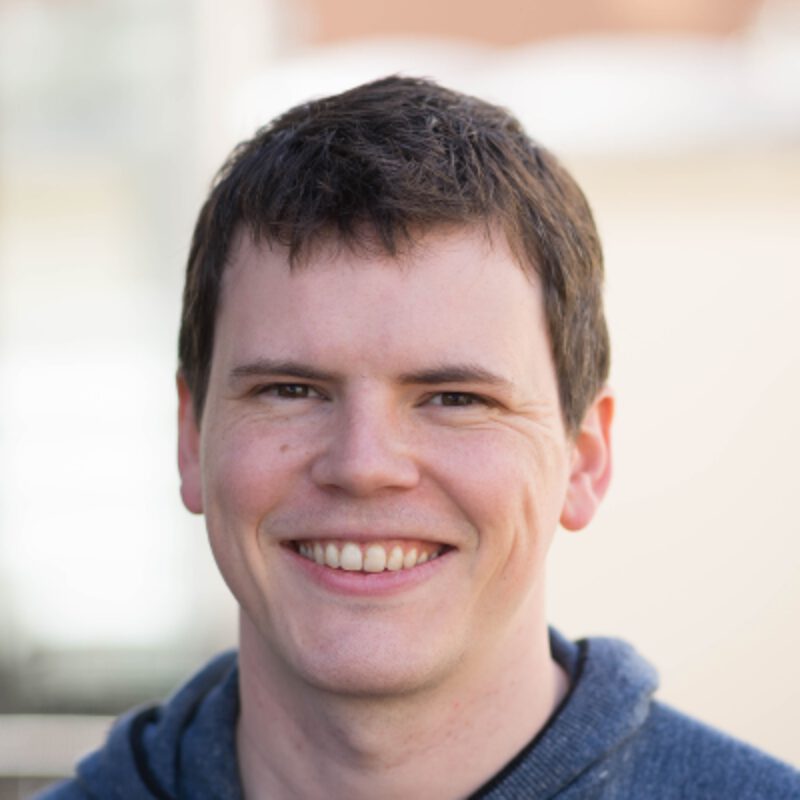 Headshot of Lionel Henry